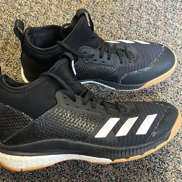 Crazyflight Adidas Volleyball Shoes - Picture 1 of 3